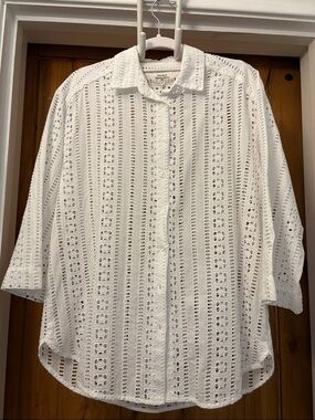 Hartford Alternative Classics Woman’s White Lace Button 3/4 Sleeve Blouse-Large